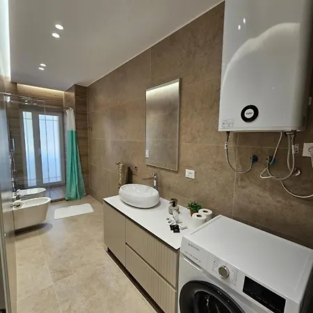 My Rr,bogdaneve Apartment *